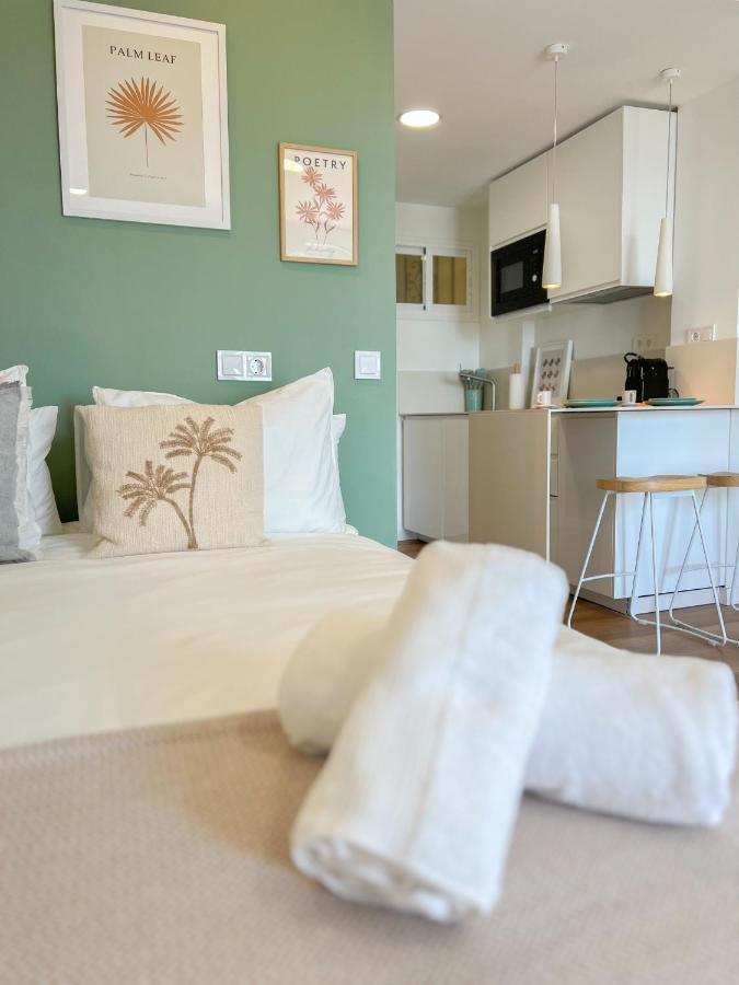 Cozy Studio With Sea Views Benalmádena Exterior foto